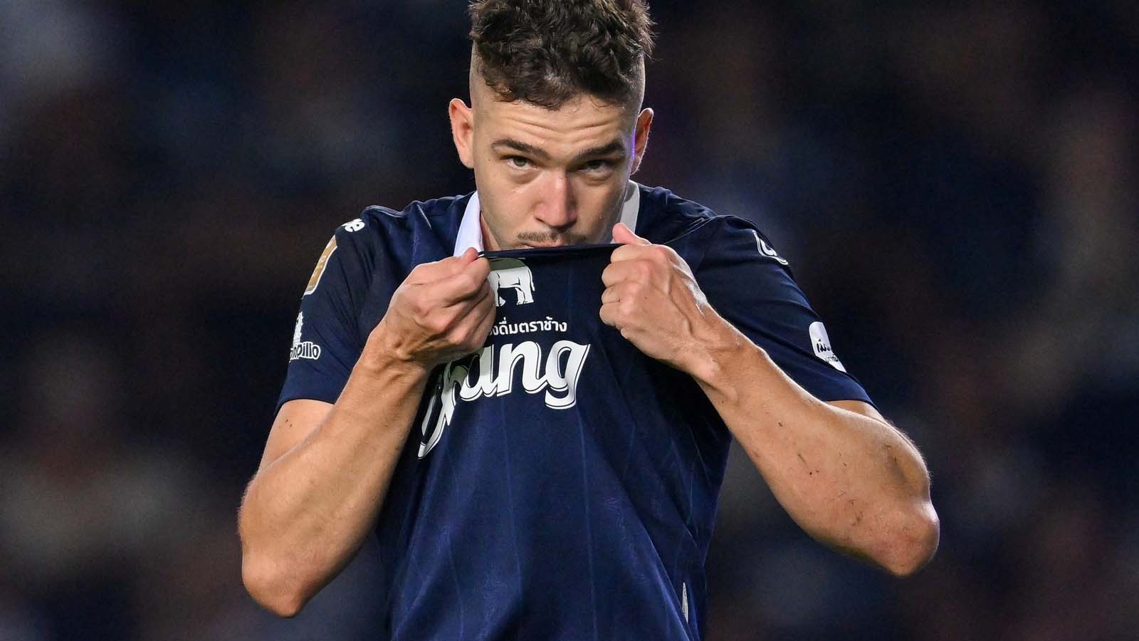 บุรีรัมย์ แซงถล่ม สิงห์ เชียงราย 8-1 ยึดจ่าฝูงต่อBYD SEALION 6 ลีกหนึ่ง