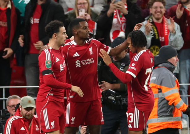 สตาร์สล็อตโจมตี ‘เอกิติเก้’ หลังโดนใบแดงเพราะฉลองประตูชัยของลิเวอร์พูล ว่าเป็นเรื่องโง่