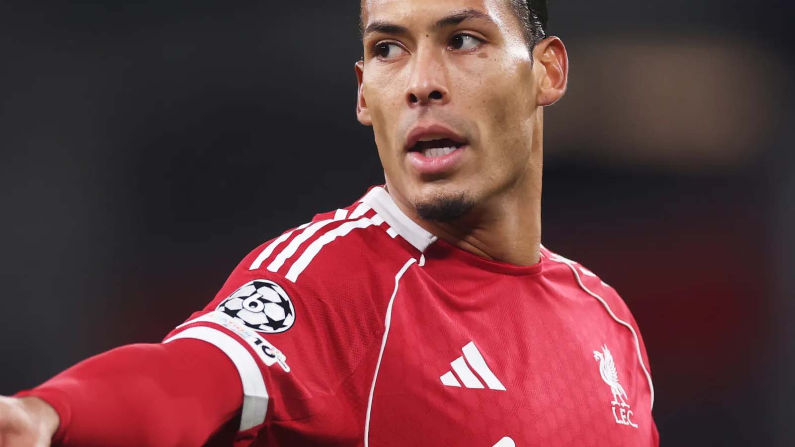 ลิเวอร์พูล พบตัวเลือกสำรองสำหรับมาร์ค เกฮี โดยกองหลังรายนี้ เปิดกว้างที่จะย้ายทีม แต่ อาร์เน สล็อต ต้องเผชิญการแข่งขัน