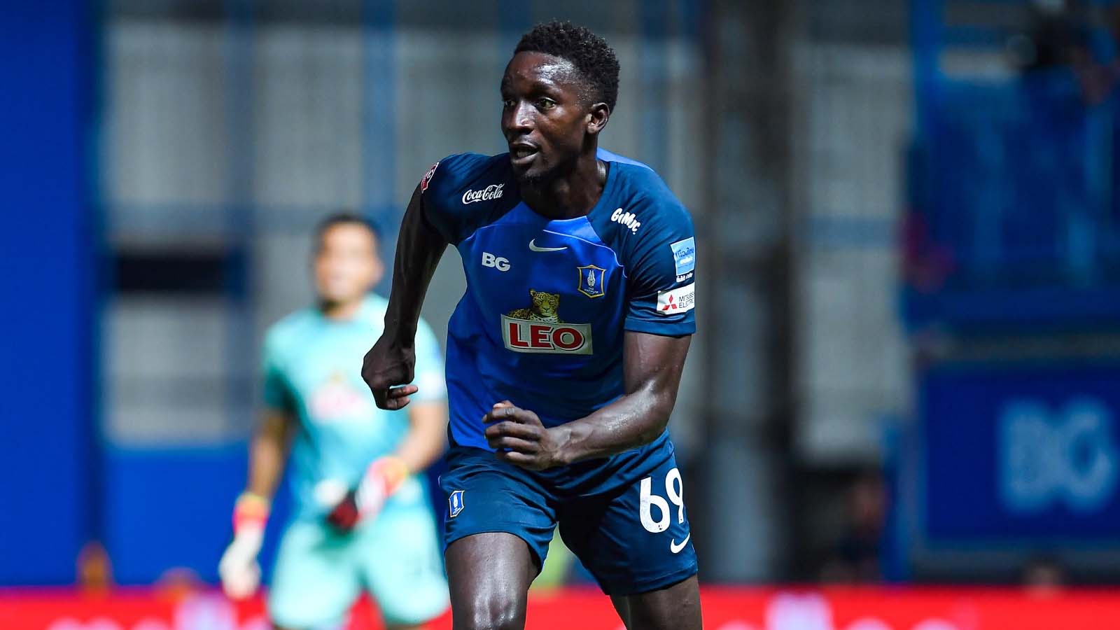 จากบีจีสู่มังกร ราชบุรีเปิดตัว เซย์ดีน เอ็นดิอาย เติมแกร่งแนวรับเลกสอง