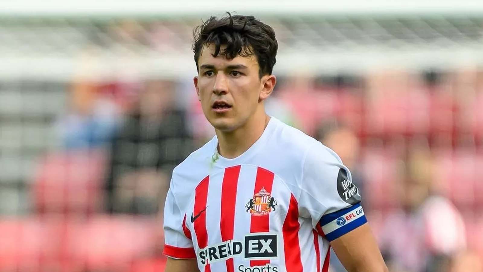 บอร์นมัธกำลังแย่งตัวมิดฟิลด์จากเซเรียอา ลุค โอนีเอน เตรียมย้ายออกจากซันเดอร์แลนด์