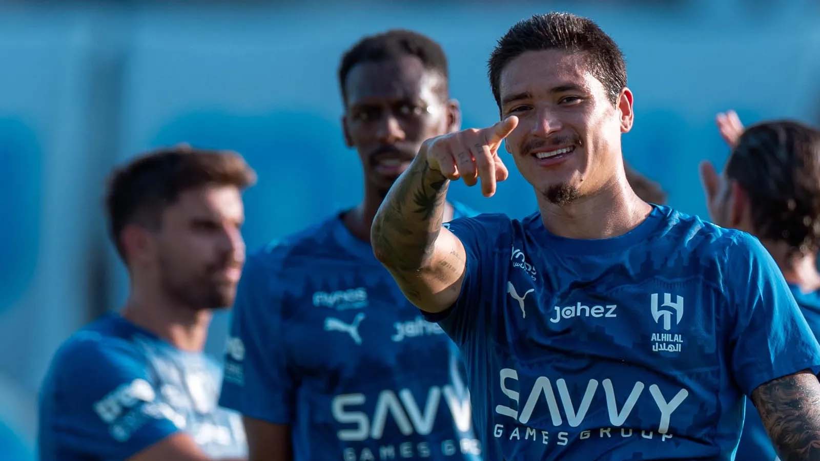 ทีมสิงห์บลูส์กำลังติดต่อเพื่อคว้าตัวอดีตศูนย์หน้าลิเวอร์พูล ซึ่งอาจเป็นการย้ายทีมที่น่าประหลาดใจ