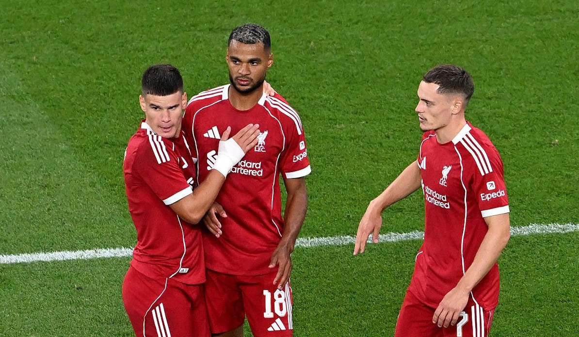 วิเคราะห์บอล ยูฟ่า แชมเปี้ยนส์ลีก ลิเวอร์พูล vs พีเอสวี ไอนด์โฮเฟ่น