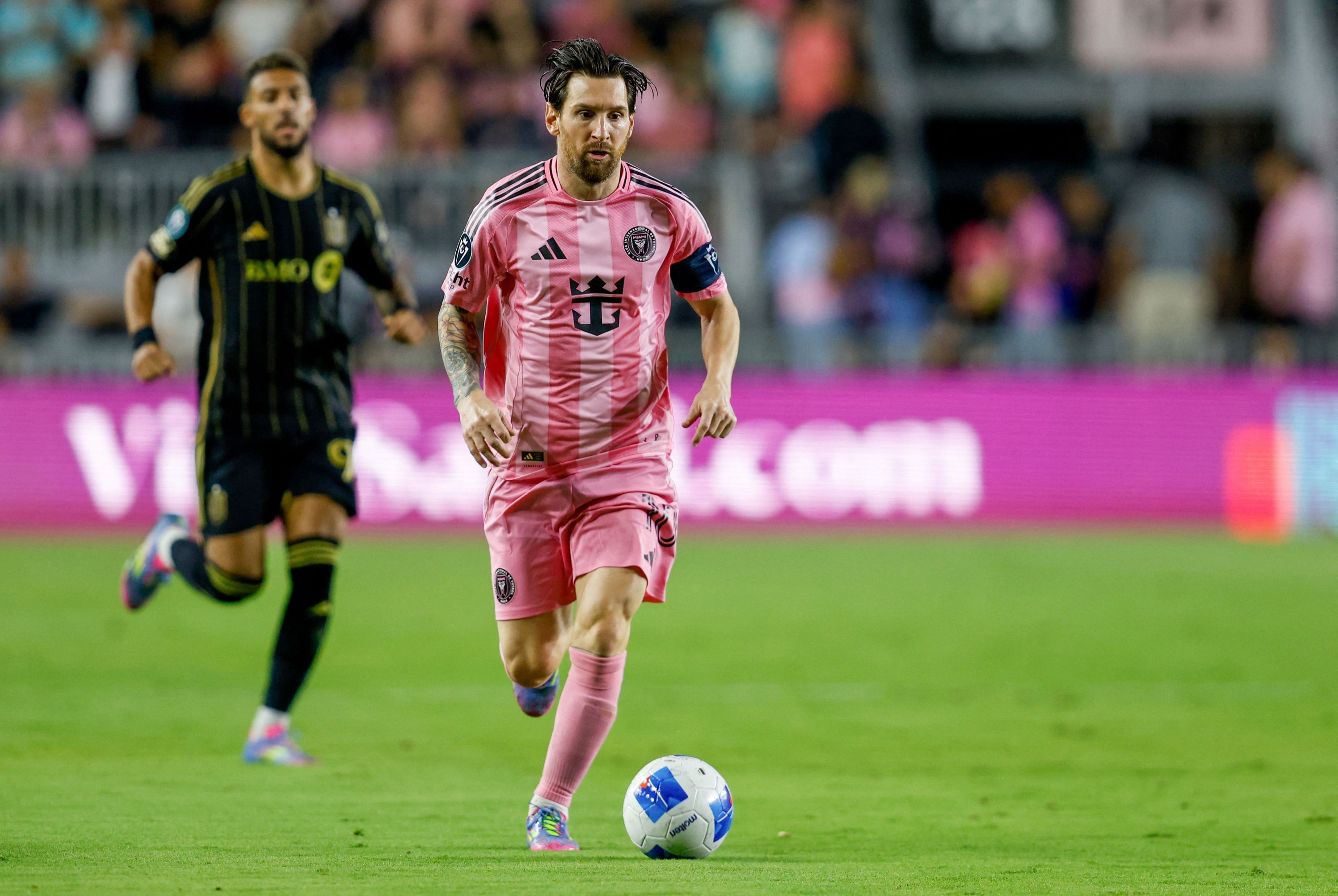 เมสซี่ ต่อสัญญาใหม่เรียบร้อย