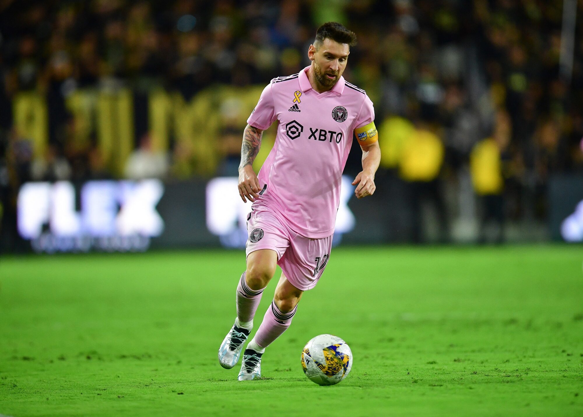 ลูกฟรีคิกสุดยอดของ ลิโอเนล เมสซี พาอินเตอร์ ไมอามีเฉือนเอาชนะปอร์โต้ในศึกฟุตบอลสโมสรโลก