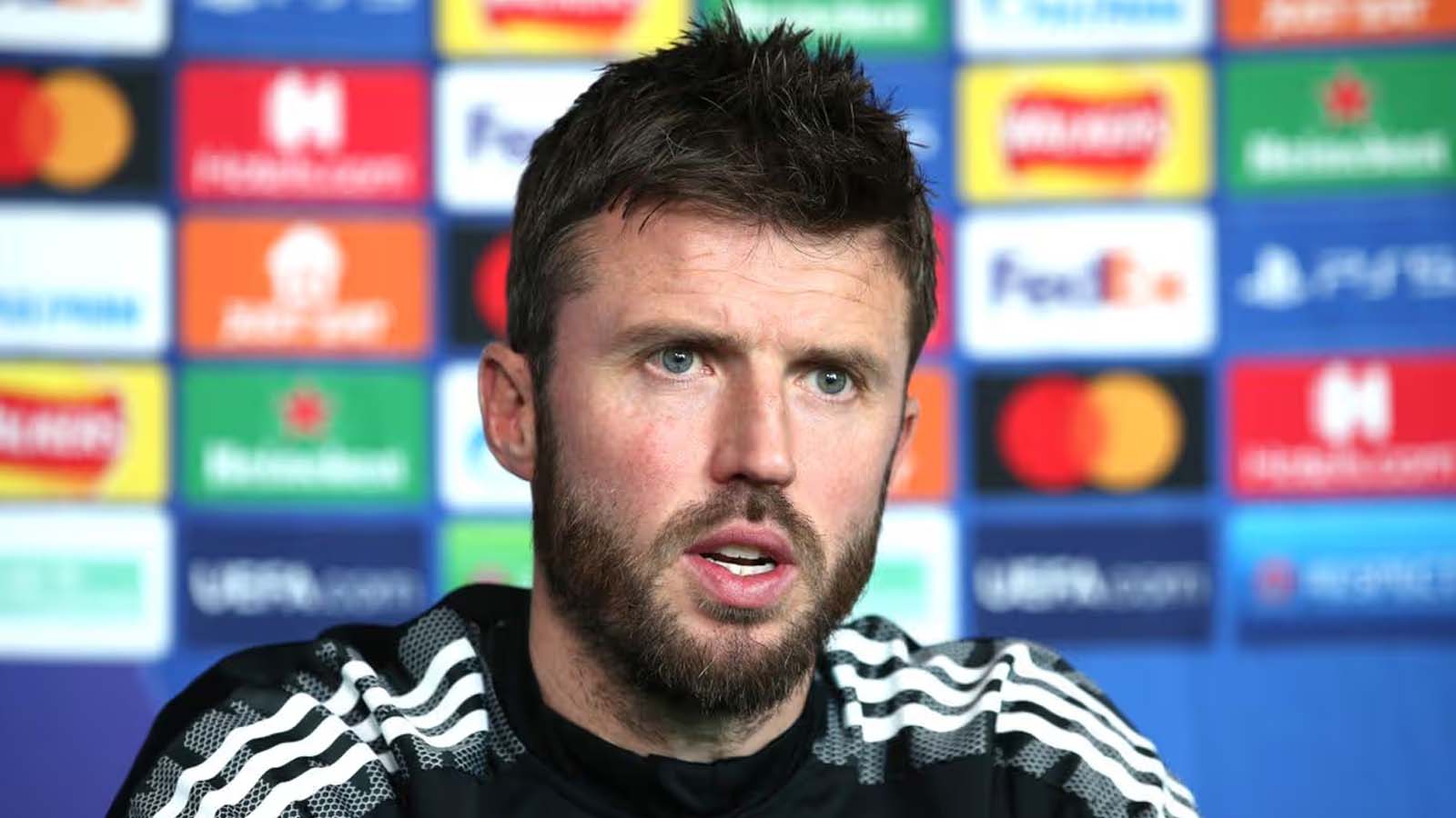 แฮร์รี่ แม็กไกวร์ ส่งสัญญาณชัดเจนเกี่ยวกับการย้ายทีมไปยังผู้บริหารแมนเชสเตอร์ ยูไนเต็ด ขณะที่มีการคาดการณ์ว่าทีมจะท้าชิงตำแหน่งแชมป์พรีเมียร์ลีก