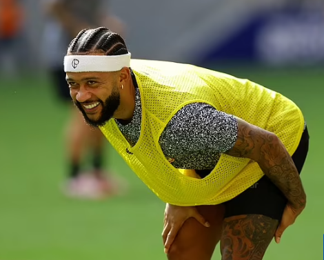 อนาคตไม่แน่นอนของเมมฟิส เดอปายกับโครินเธียนส์ หลังปัญหาสปอนเซอร์อาจทำให้สัญญาต้องถูกยกเลิก