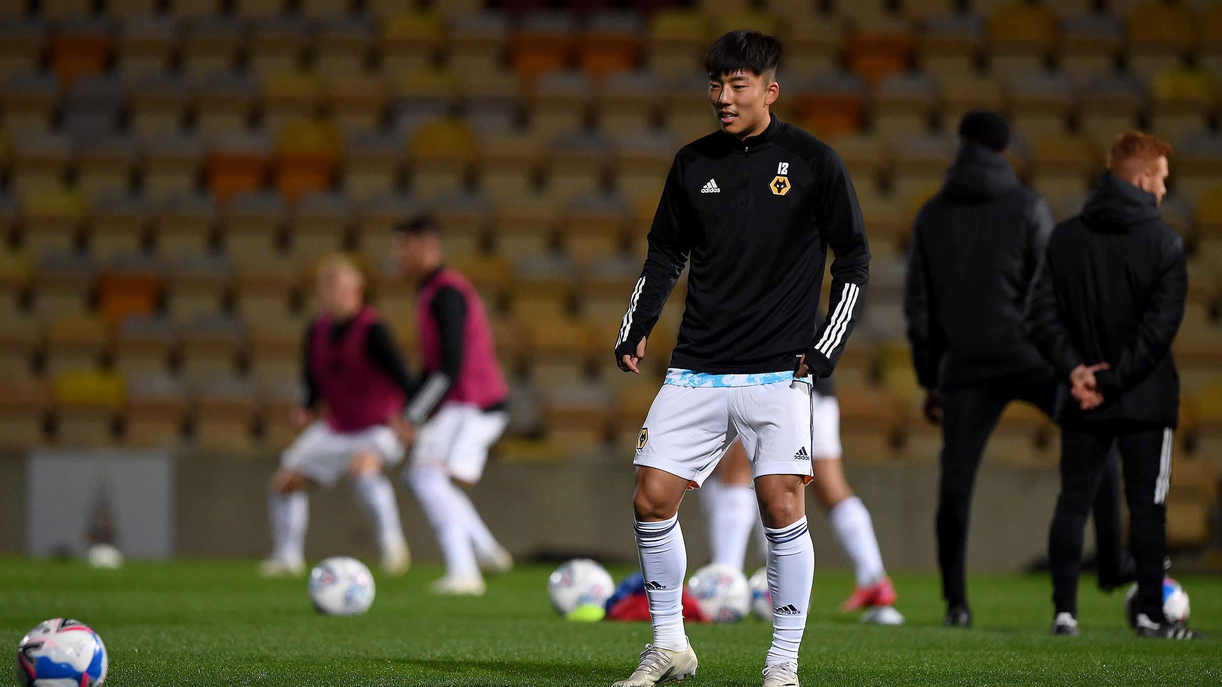 วูล์ฟส์หวังเซ็นสัญญากับเยาวชนทีมชาติจีน