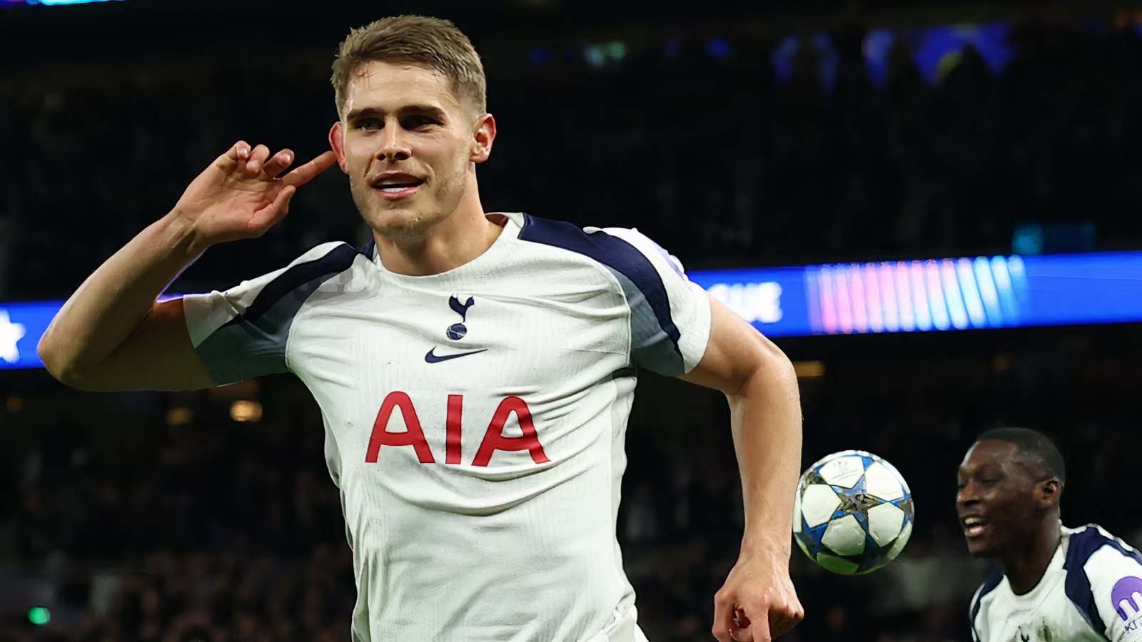 หงส์แดง กำลังให้ความสนใจอย่างมาก ในตัวดาวเตะจากพรีเมียร์ลีก เพื่อเป็นตัวเลือกทดแทนมาร์ค เกฮี