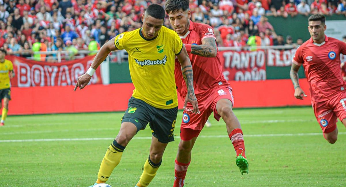 วิเคราะห์บอล ลีกา โปร อาร์เจนตินา :: เดเฟนซ่า vs อาร์เจนติโนส จูเนียร์ส