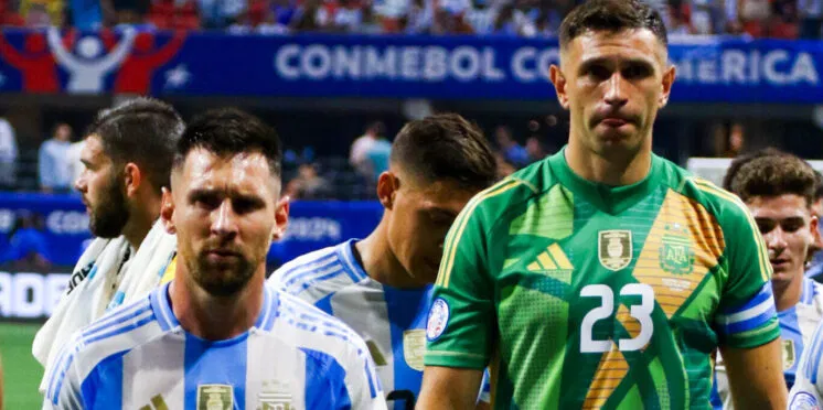 อินเตอร์ ไมอามี เปิดเจรจากับแอสตัน วิลล่า หวังคว้าตัว เอมิเลียโน่ มาร์ติเนซ เฝ้าเสา