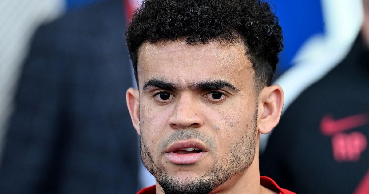 บาเยิร์น มิวนิค วางแผนเซ็นสัญญากับ หลุยส์ ดิอาซ ขณะที่ ลิเวอร์พูล ใกล้จะคว้าตัว ฮูโก้ เอคิติเก้