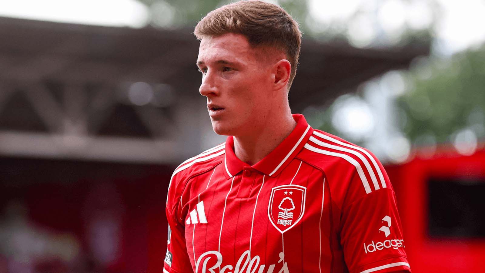 สัญญาฉบับใหม่ของเป้าหมายในตำแหน่งกองกลาง ได้รับการยืนยัน แล้ว ขณะที่ช่วงซัมเมอร์นี้กำลังจะมาถึง ซึ่งเป็นช่วงที่ต้องดิ้นรนเพื่อหาที่ลงเล่นมากขึ้น