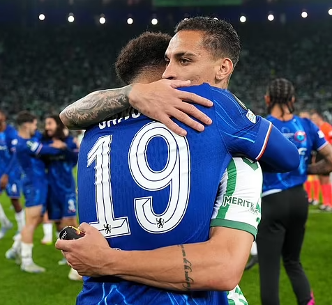 แอนโธนีหลั่งน้ำตา หลังเบติสพ่ายเชลซี 4-1 ในนัดชิงคอนเฟอเรนซ์ลีก อนาคตในมือพระเจ้า