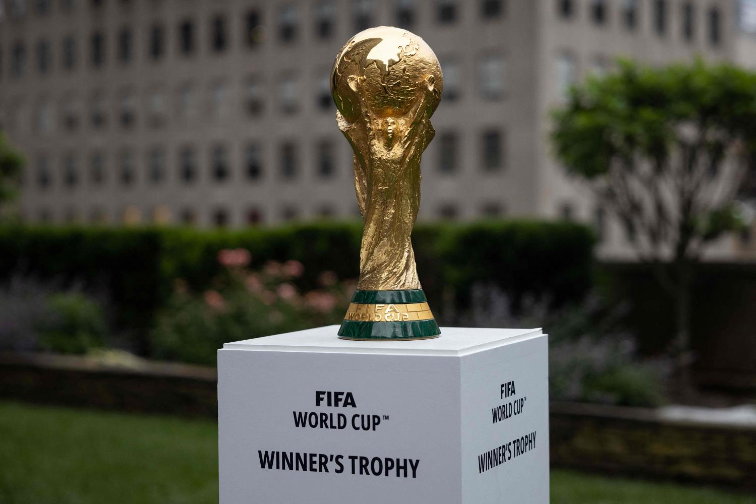 ใครผ่านเข้ารอบฟุตบอลโลกปี 2026 บ้าง มีกี่ทีมที่ผ่านเข้ารอบสุดท้ายที่เม็กซิโก แคนาดา และสหรัฐอเมริกา?