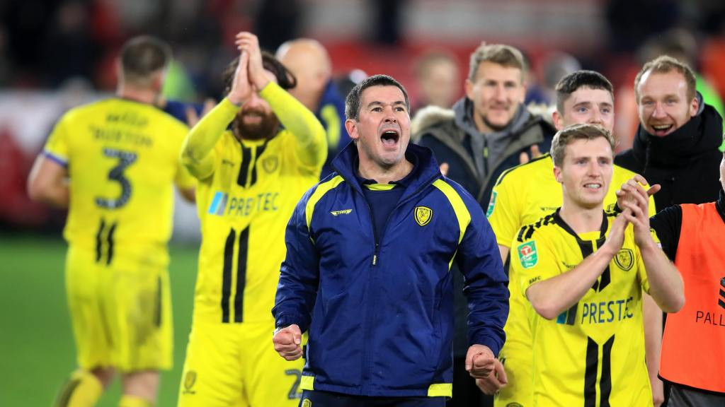 วิเคราะห์บอล คาร์ดิฟฟ์ ซิตี้ vs เบอร์ตัน ลีก วัน อังกฤษ