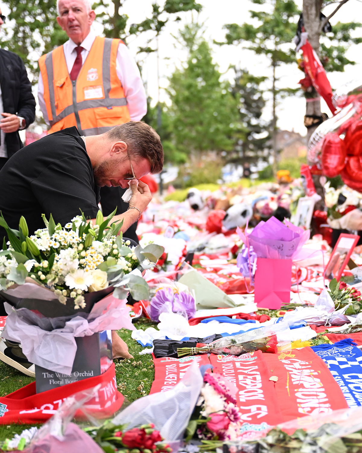 โมฮาเหม็ด ซาลาห์ รู้สึก พูดไม่ออกจริงๆ กับการเสียชีวิตของ ดิเอโก้ โชต้า ขณะที่ แอนดี้ โรเบิร์ตสัน ยกย่องว่าเป็นสองวิญญาณอันล้ำค่า