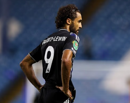 โดมินิก คาลเวิร์ต-เลวิน เปิดตัวสุดล้มเหลวกับลีดส์ ยูไนเต็ด พลาดโอกาสทองก่อนทีมร่วงคาราบาว คัพ