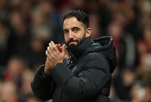 โดยการย้ายทีมของแมนเชสเตอร์ยูไนเต็ดยักษ์ใหญ่เซเรียอาติดต่อขอซื้อตัวรูเบน อาโมริม กองหลังที่ไม่ได้รับความโปรดปราน