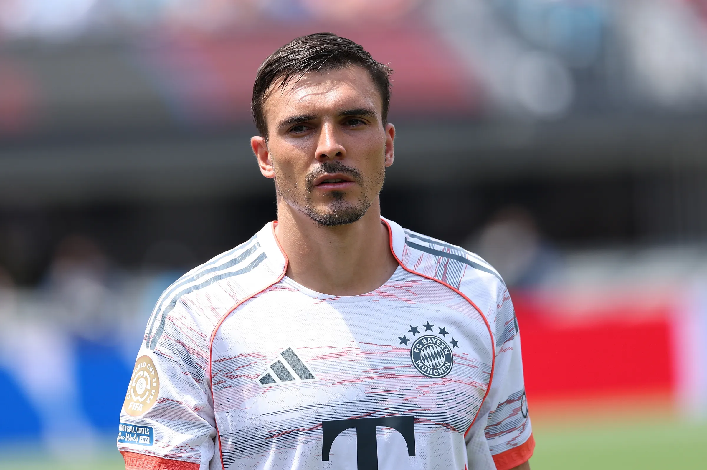 โทมัส แฟรงค์ ต้องการกองกลางแบบไหน