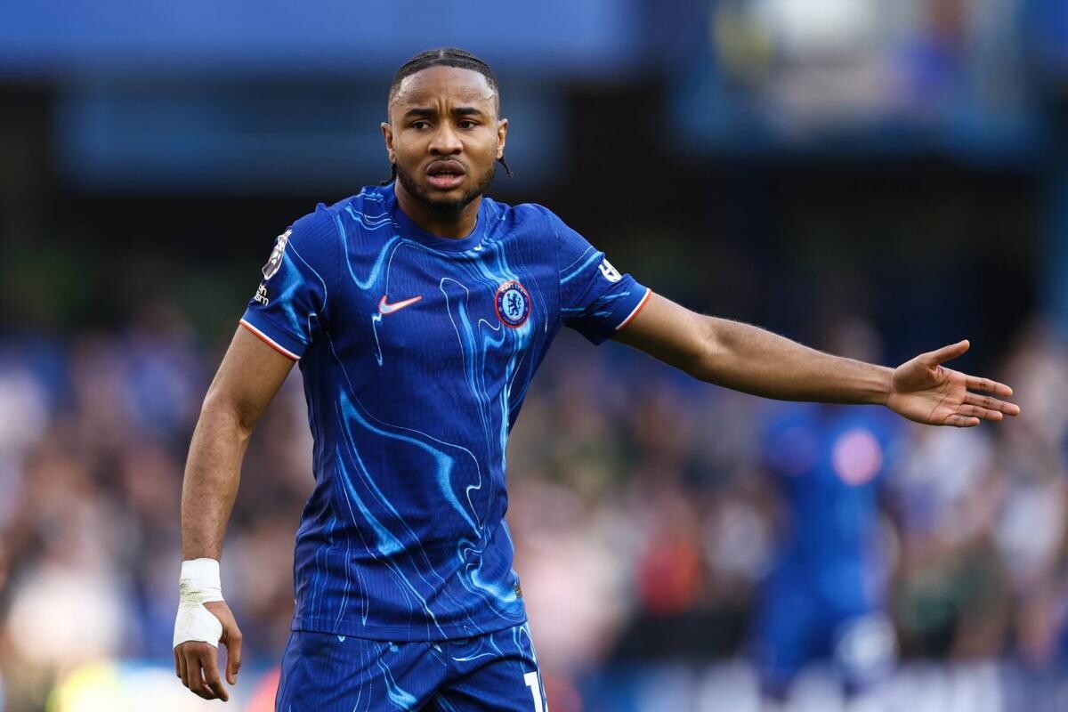 แมนเชสเตอร์ ยูไนเต็ด ติดต่อทาบทาม คริสโตเฟอร์ เอ็นกุนกู กองหน้าของเชลซี ขณะที่ ปอล ป็อกบา เตรียมย้ายซบ โมนาโก ข่าวตลาดนักเตะยุโรป