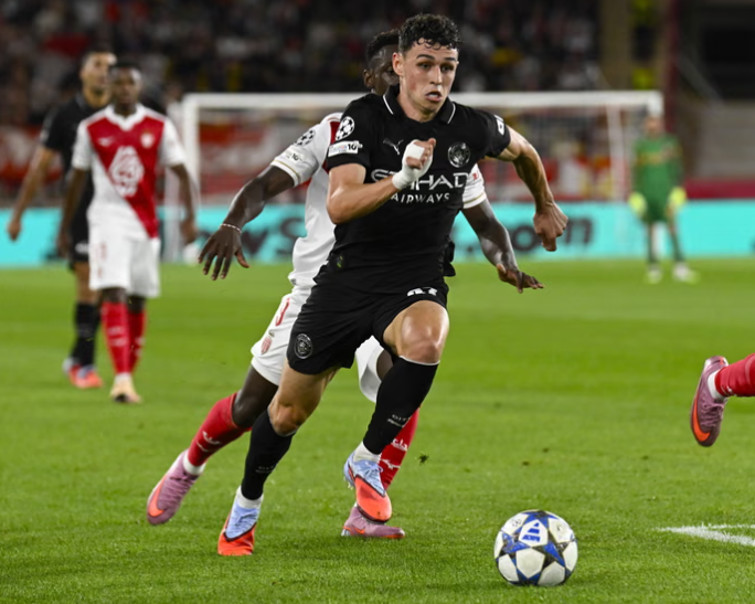 ฟิล โฟเดน กำลังผลักดันให้กลับมาติดทีมชาติอังกฤษอีกครั้ง หลังจากกลับมาฟอร์มดีให้แมนเชสเตอร์ ซิตี้