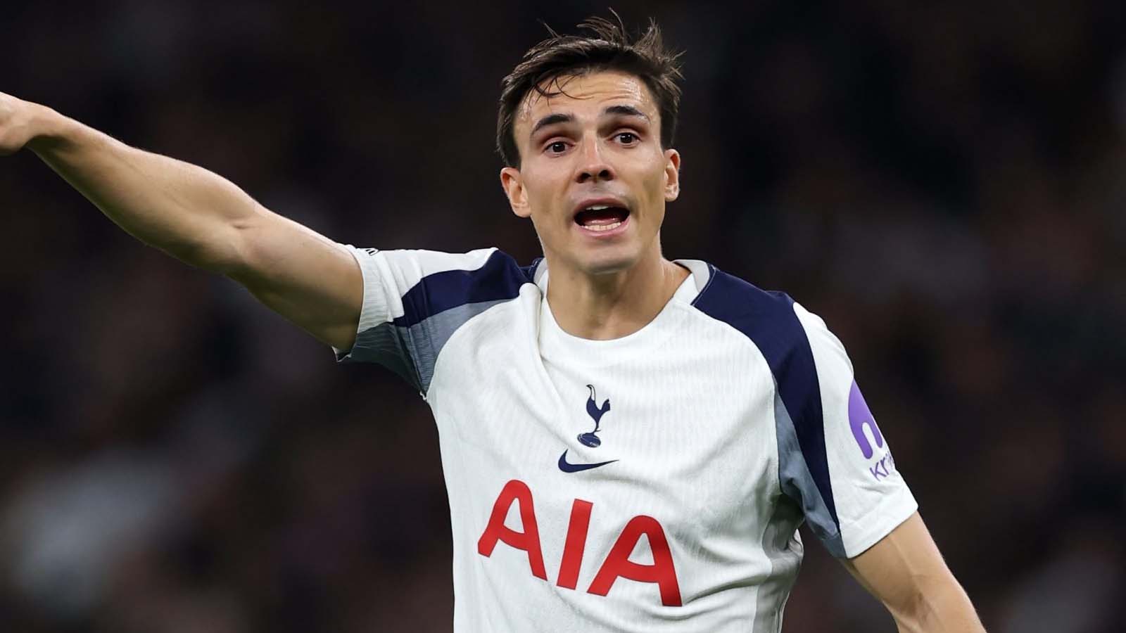 สเปอร์ส เผยแผนการ ที่จะเซ็นสัญญากับกองกลางรายใหม่แบบถาวร