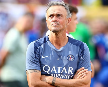 เชลซีคว้าแชมป์สโมสรโลกสมัยที่สอง หลังอัดเปแอสเช 3-0 จบด้วยดราม่าหนักเมื่อหลุยส์ เอ็นริเก้ปะทะเปโดร