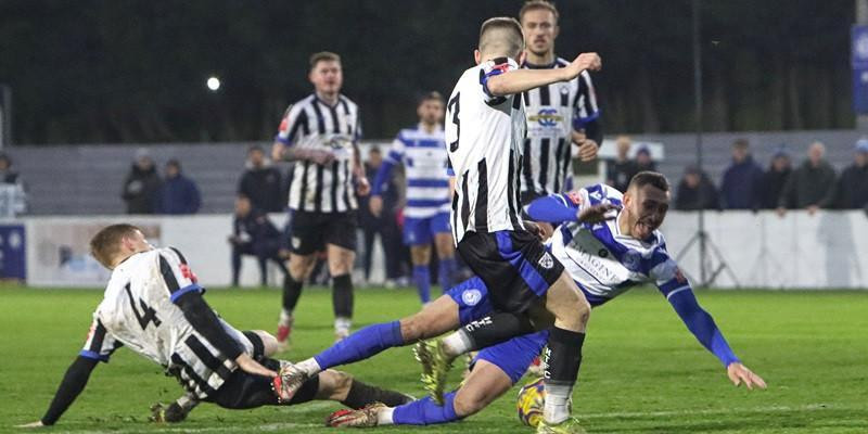 วิเคราะห์บอล Hanwell Town พบกับ เครย์ วันเดอร์เรอร์ส