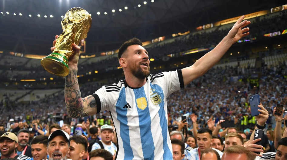 ลิโอเนล เมสซี่ ทำลายสถิติอีกครั้ง หลังแซงหน้าอดีตเพื่อนร่วมทีมบาร์เซโลน่า เนย์มาร์ ในชัยชนะเหนือทีมชาติอาร์เจนตินา