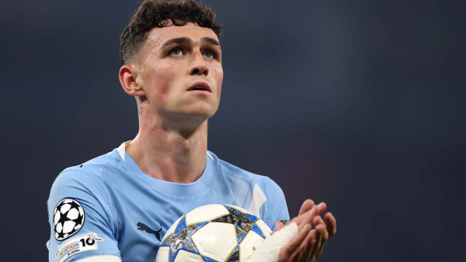 เป๊ป กวาร์ดิโอลา กังวลใจอีกครั้ง เมื่อทีม หวั่นเกี่ยวกับสัญญาฉบับใหม่ของฟิล โฟเดน