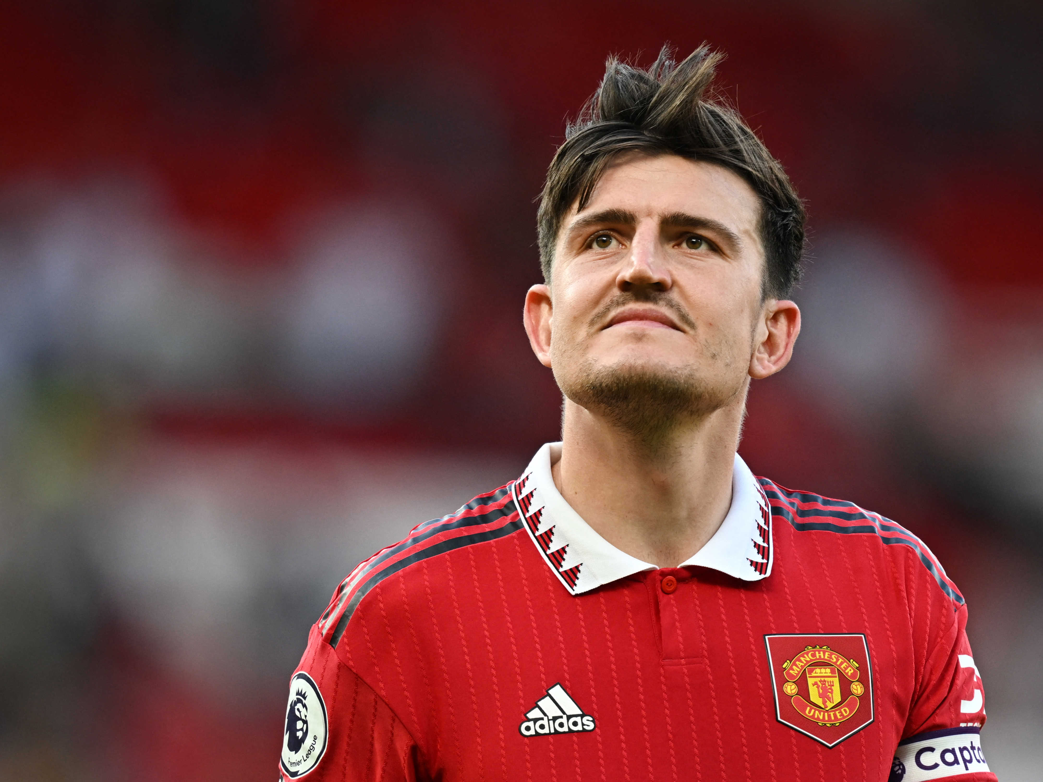 แฮร์รี่ แม็กไกวร์ เจรจาต่อสัญญาฉบับใหม่กับแมนเชสเตอร์ ยูไนเต็ด ท่ามกลางความสนใจจากซาอุดีอาระเบีย พร้อมคดีเก่าที่ยังไม่จบสิ้น